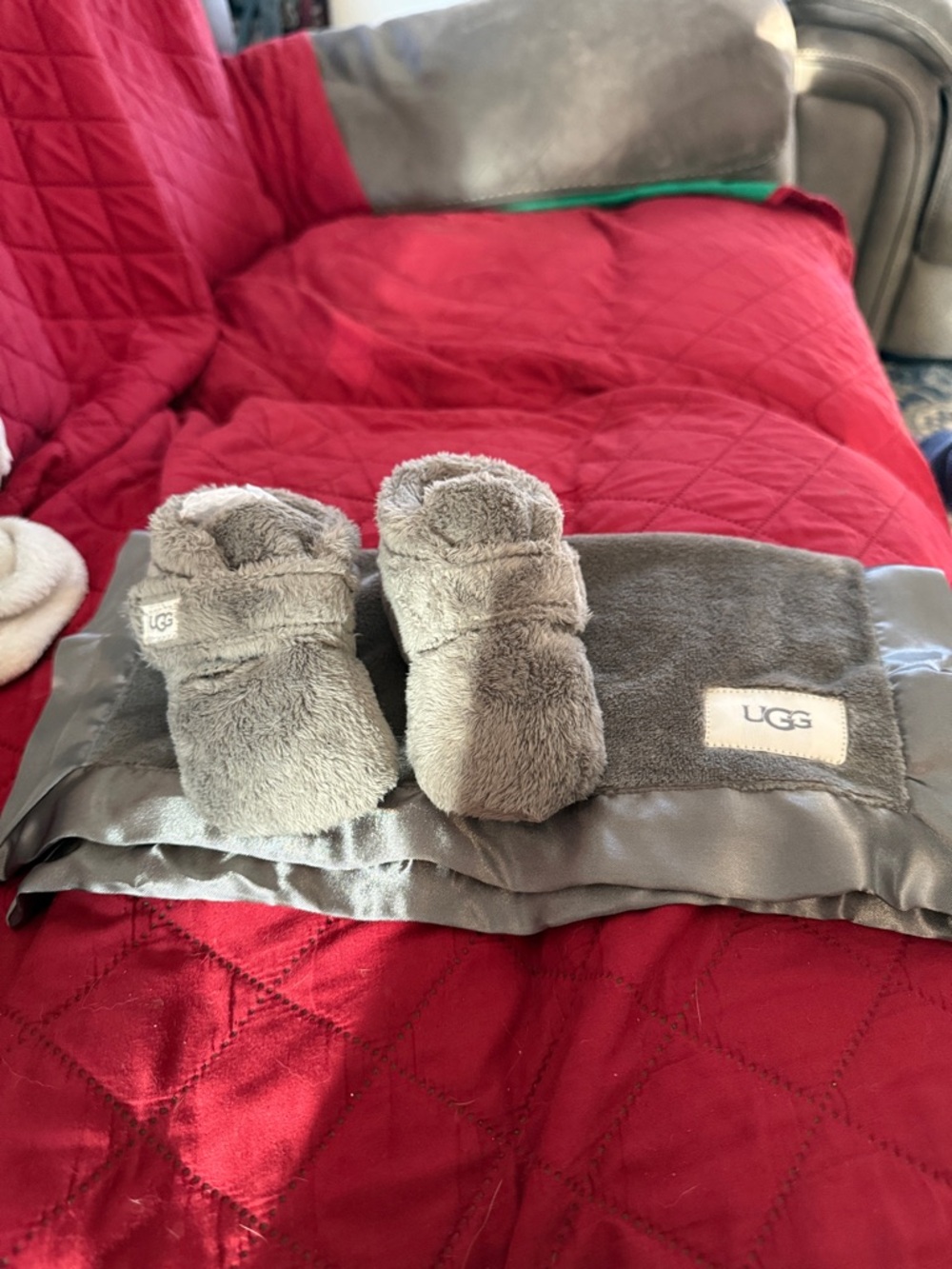 UGG Gray Faux Fur Baby Booties with Matching Gray Blanket